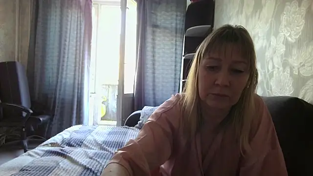 WindChristy online show from May 4, 2026, 9:27 am