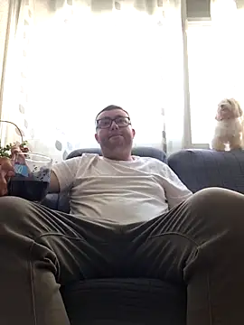 Javier bear online show from May 11, 2026, 1:06 pm