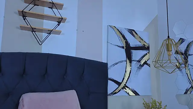 Snapshot of mailin18 chatting on September 12, 2025, 10:32 pm mailin18 online show from September 12, 2025, 10:32 pm