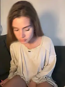 EmiliaCatalina online show from March 19, 2026, 11:31 pm