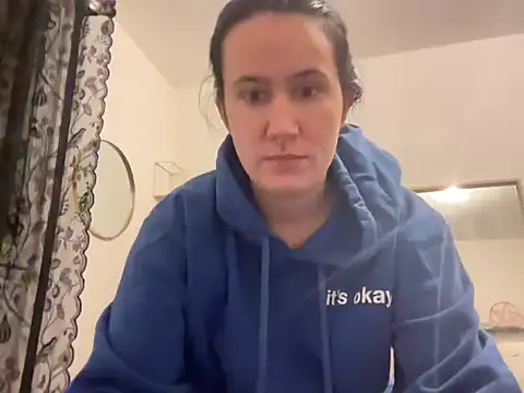 Furyofmoon online show from December 27, 2024, 5:26 pm