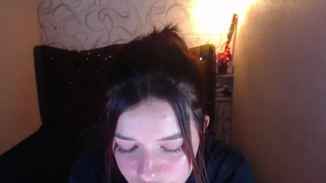 LiaHarryis online show from March 15, 2025, 6:25 am