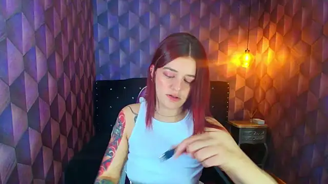 LiaHarryis online show from October 24, 2025, 4:36 pm