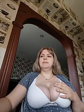 Lady nice cat online show from July 16, 2026, 2:50 am