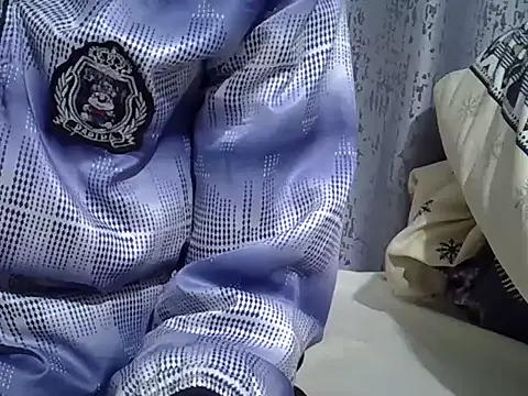 sweet veee online show from October 25, 2025, 6:57 pm