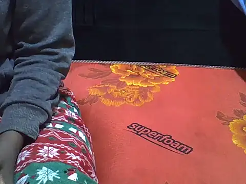 sweet veee online show from December 20, 2025, 6:42 am