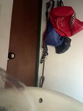 emmyjhonson07 online show from February 14, 2026, 1:08 pm