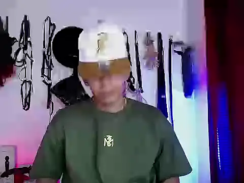 alex  top online show from November 17, 2025, 10:37 pm