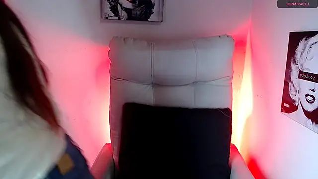 SamanthaRoldaan online show from March 8, 2025, 2:08 pm