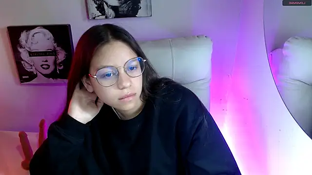 SamanthaRoldaan online show from November 22, 2025, 2:38 pm