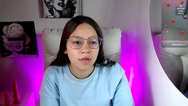 SamanthaRoldaan online show from January 13, 2026, 1:38 pm