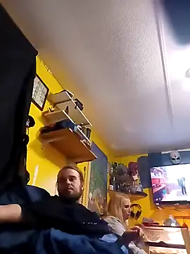 AutumnLights420 online show from November 23, 2025, 2:33 am