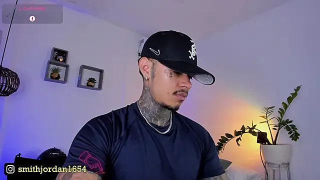 JordanSmiith  online show from March 7, 2025, 8:44 pm