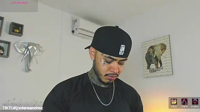 Snapshot of JordanSmiith_ chatting on January 16, 2026, 8:46 pm JordanSmiith online show from January 16, 2026, 8:46 pm