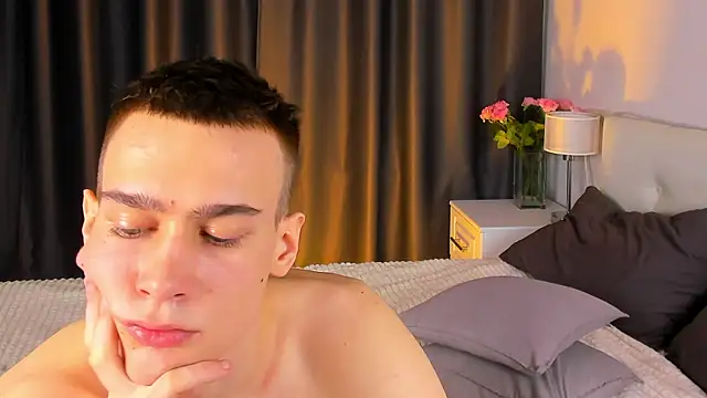 Snapshot of Kevin_Kesi chatting on February 2, 2025, 9:19 am Kevin Kesi online show from February 2, 2025, 9:19 am