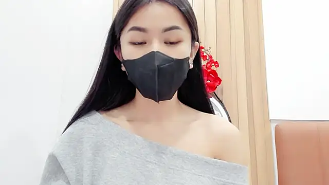 Snapshot of Lita-Julia chatting on January 23, 2025, 11:15 am Lita-Julia online show from January 23, 2025, 11:15 am