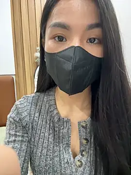 Snapshot of Lita-Julia chatting on February 15, 2025, 2:22 pm Lita-Julia online show from February 15, 2025, 2:22 pm