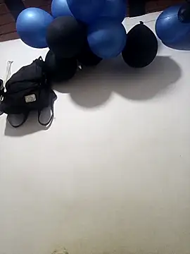 mademonsexy online show from September 16, 2025, 12:28 pm