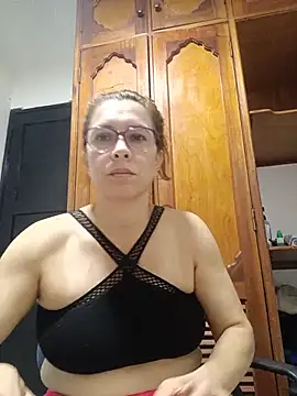 Snapshot of mademonsexy chatting on June 7, 2026, 6:33 pm mademonsexy online show from June 7, 2026, 6:33 pm