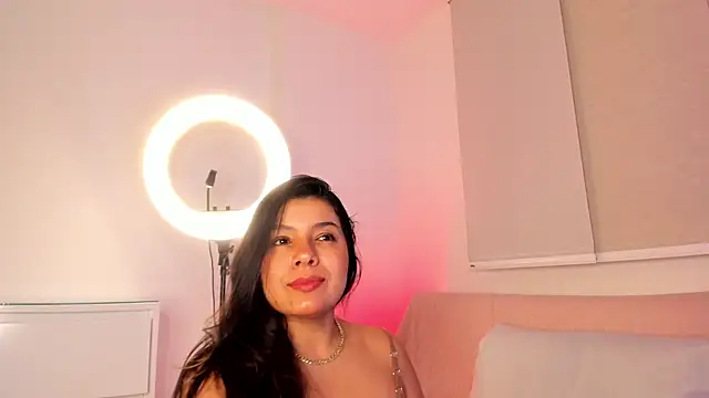 miaa daniels online show from February 20, 2026, 1:24 am