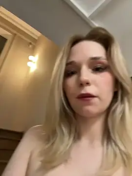 RollingGirls online show from February 27, 2025, 5:15 pm