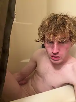 CreamyAustin online show from March 25, 2026, 12:38 am