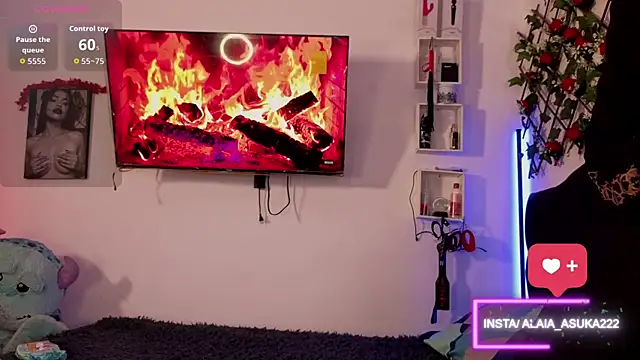 Alaia Asuka online show from October 4, 2025, 12:19 am