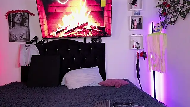 Alaia Asuka online show from October 19, 2025, 11:16 pm