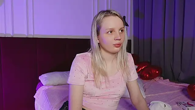 Beatrica Klein online show from February 16, 2025, 5:15 pm