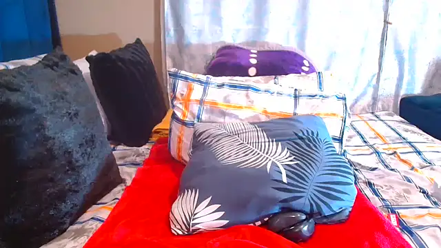 BERNINIBLUSHX89 online show from October 21, 2025, 10:32 pm