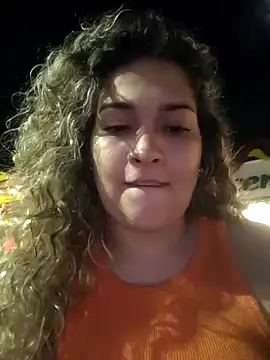 Sara smiiith211 online show from December 10, 2024, 2:27 am