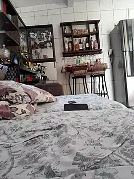 marcialoira online show from March 7, 2025, 3:28 pm