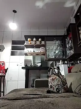 marcialoira online show from December 5, 2025, 12:41 am