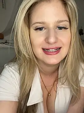 Busty-Ellie online show from February 23, 2025, 1:21 pm