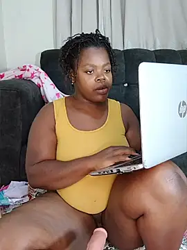 Snapshot of catehorny chatting on April 8, 2026, 8:09 pm catehorny online show from April 8, 2026, 8:09 pm