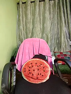 Snapshot of seductivegirl55 chatting on March 21, 2026, 5:05 pm seductivegirl55 online show from March 21, 2026, 5:05 pm