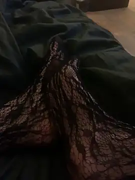 footsy35 online show from April 20, 2026, 4:26 am