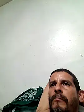 Snapshot of LongDickZee562 chatting on September 18, 2025, 8:16 am LongDickZee562 online show from September 18, 2025, 8:16 am