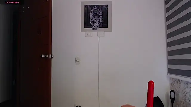  Alice Horny Gh online show from March 22, 2026, 2:37 am