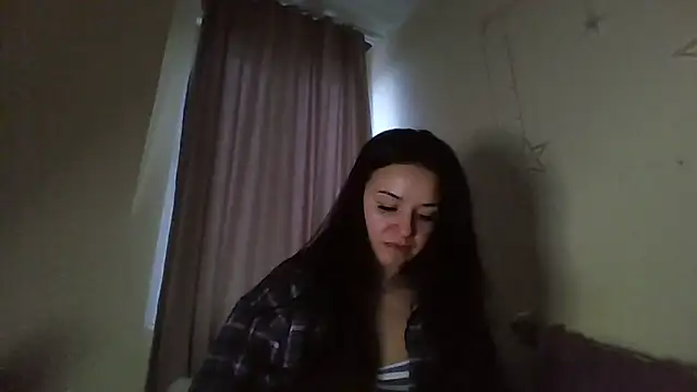 Linusya online show from March 6, 2026, 2:35 pm