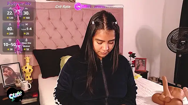 hannnasmith online show from February 17, 2025, 12:05 pm