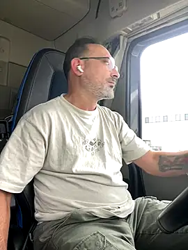 dzhakar online show from October 8, 2025, 11:08 am