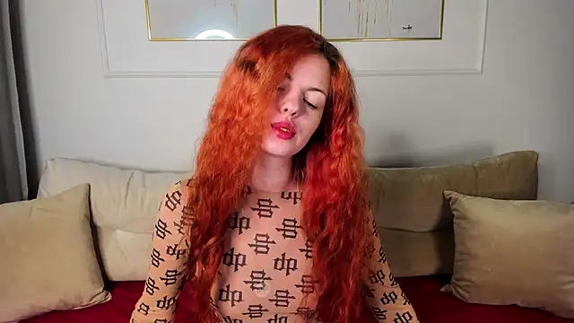 RubyAttwood online show from February 21, 2025, 3:54 pm