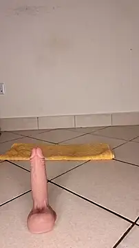 Perqueen online show from November 23, 2025, 11:43 am