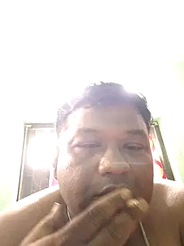 ssamit0808 online show from April 28, 2026, 5:12 am