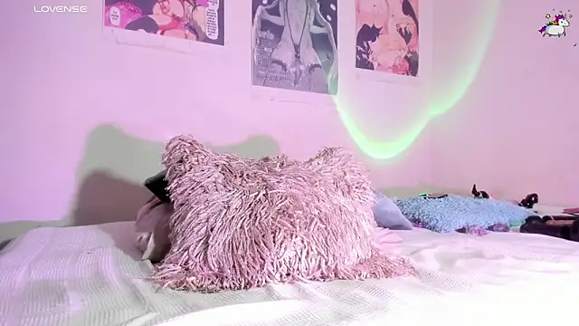 Snapshot of paymon19 chatting on February 16, 2026, 12:12 pm paymon19 online show from February 16, 2026, 12:12 pm