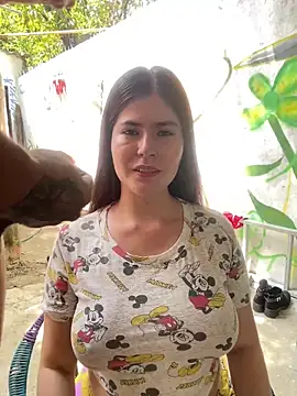 Hotnightsexxx online show from February 3, 2026, 6:24 pm