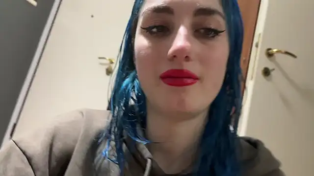 Monicbabe online show from February 9, 2026, 11:09 pm