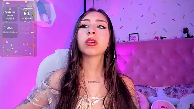  cloe martinez online show from December 1, 2024, 9:37 pm