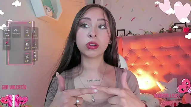  cloe martinez online show from February 15, 2025, 8:33 pm